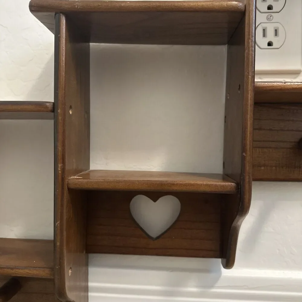 Vintage Wood Trinket Knick Knack Hanging Display Wall Shelf/With Cut Out Hearts
